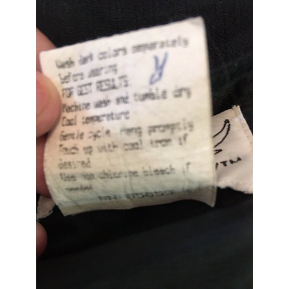 Vintage NAPA VALLEY Woven Vest Black Deco Print Size Medium - Picture 6 of 6